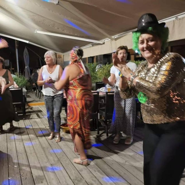 évènements - Concert Barjac - Évènement Barjac - Karaoké Barkac -Le Bistrot Des Amis - Restaurant BARJAC - manger a BARJAC